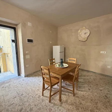 Agostinohouse شقة *