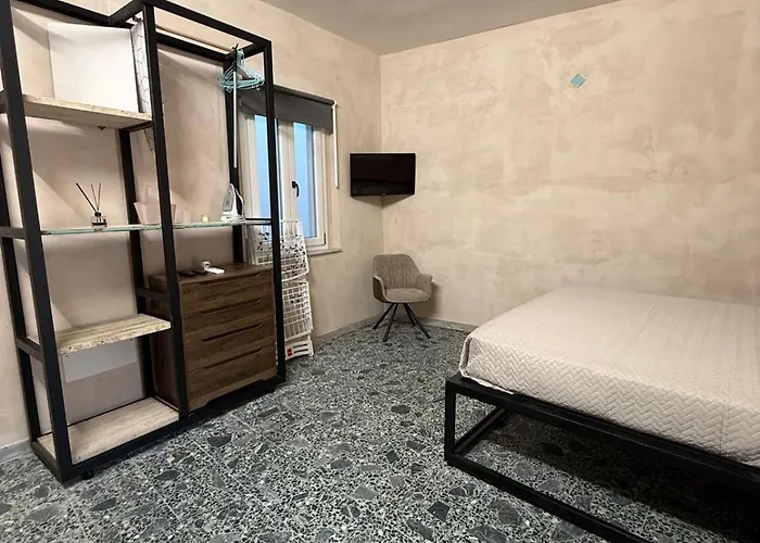 Agostinohouse 公寓 *